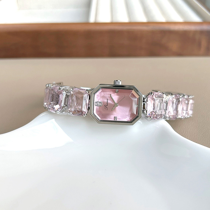 UTHAI Women Watches for Girls  - Luxury Watch White ulasan dan harga